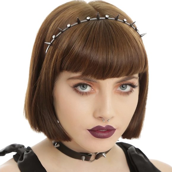 ISO Hot Topic Hemitiate Spike and Gem Headband